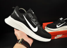 Nike Zoom Flyknit Streak