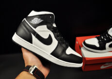 Nike Air Jordan 1