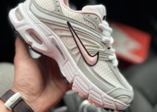 nike air max moto 2k